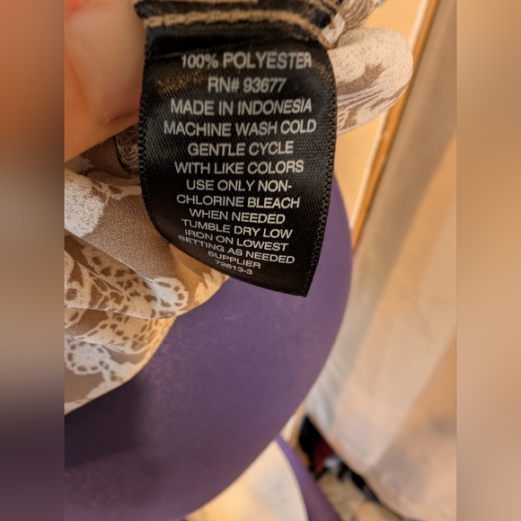 Worthington Sleeveless Women's Blouse - Picture 6 of 11